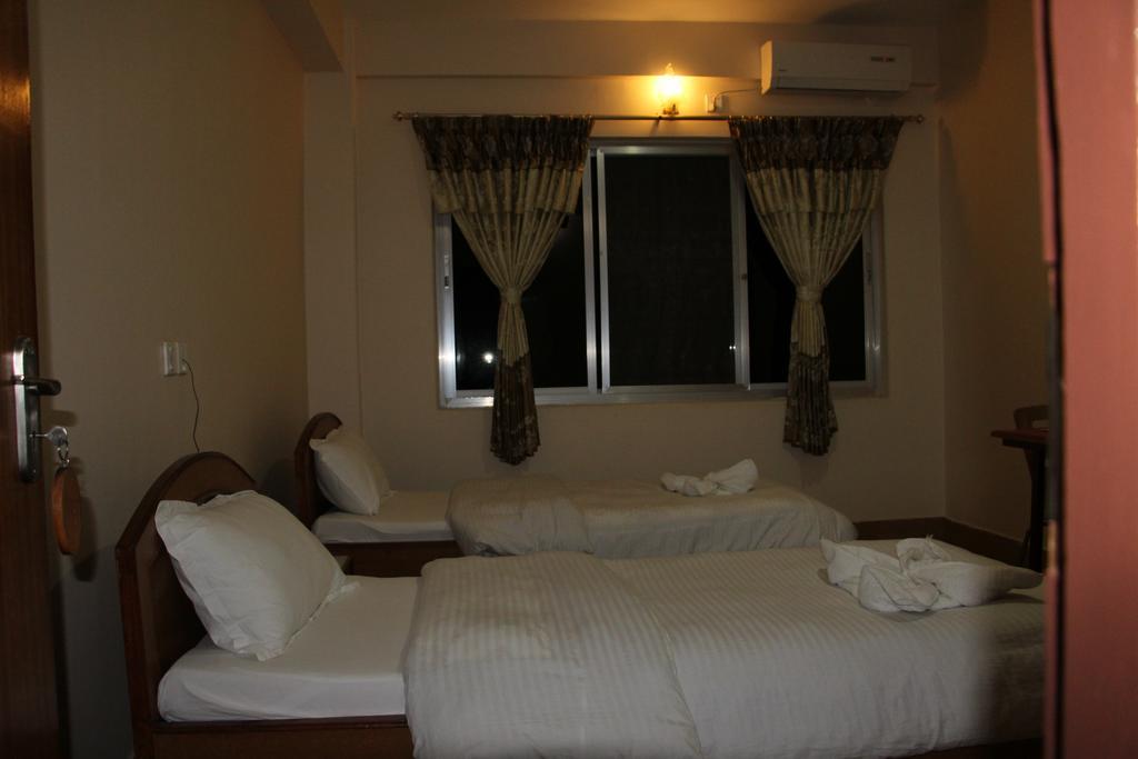 Hotel Milarepa Pvt Ltd Pokhara Exterior photo